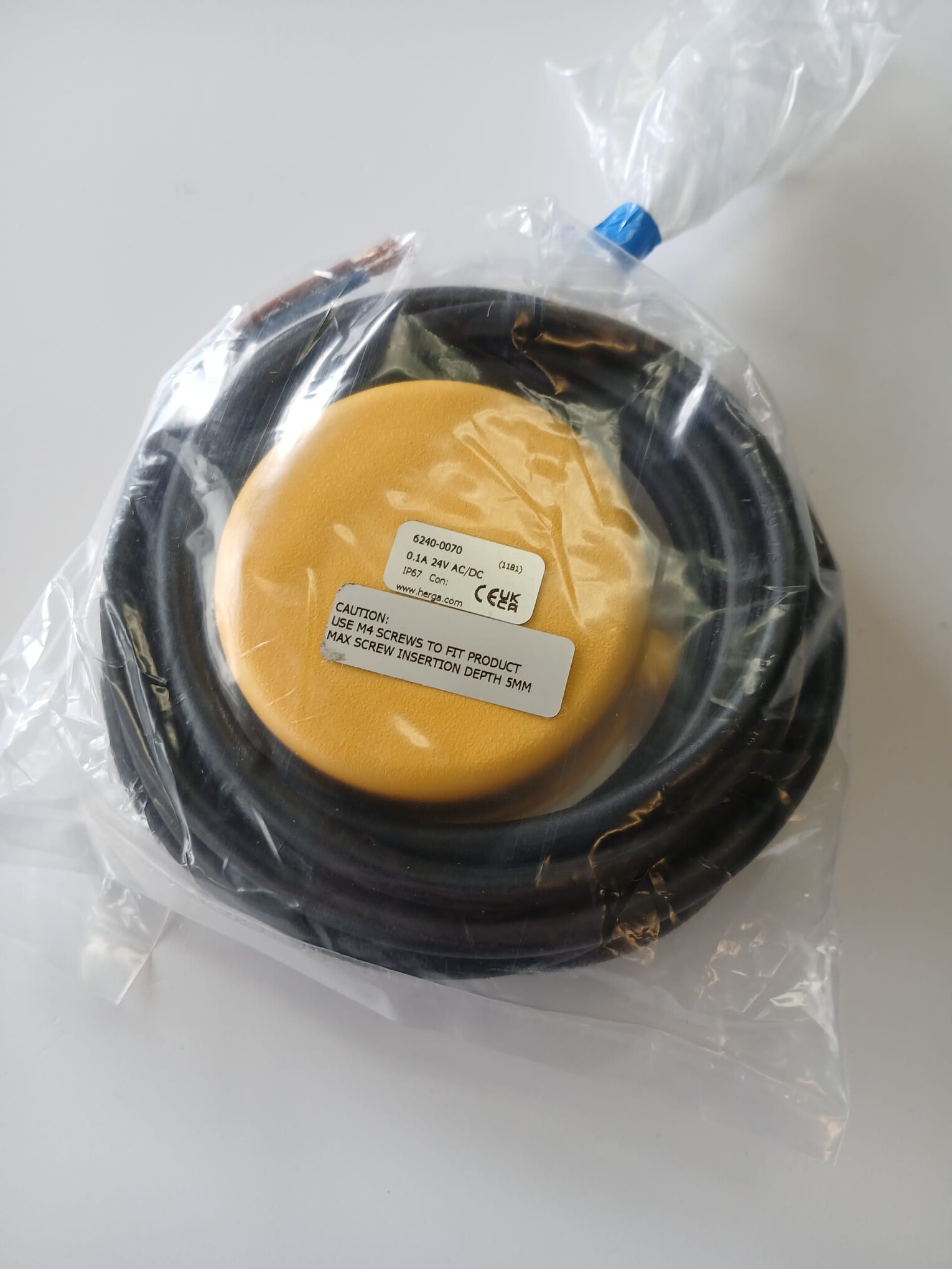GreenMech YELLOW SWITCH ET-4005210 replaces part no. 900950329