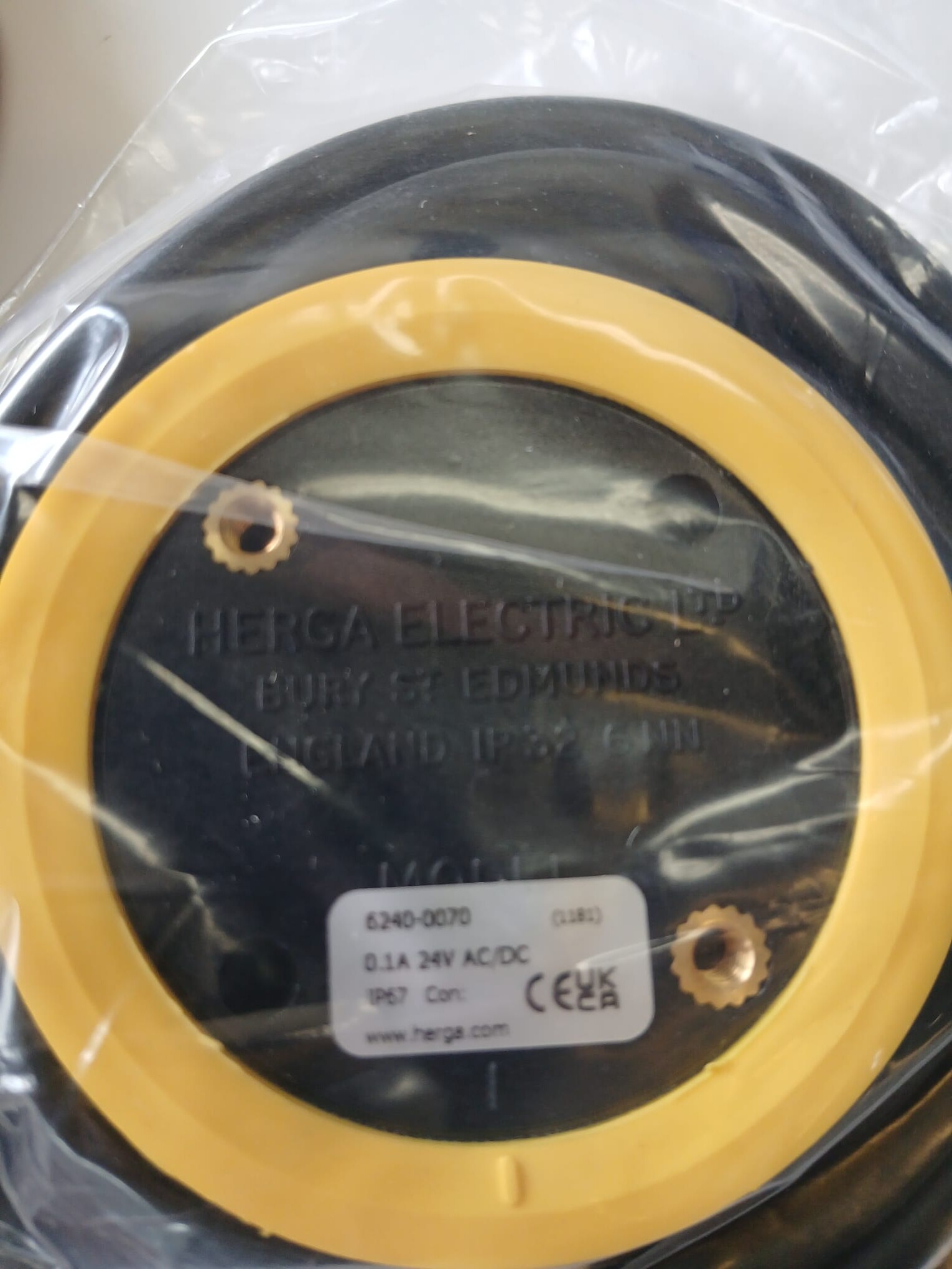 GreenMech YELLOW SWITCH ET-4005210 replaces part no. 900950329 - Image 3