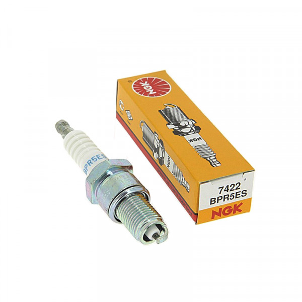 NGK BPR5ES (7422) Spark Plug