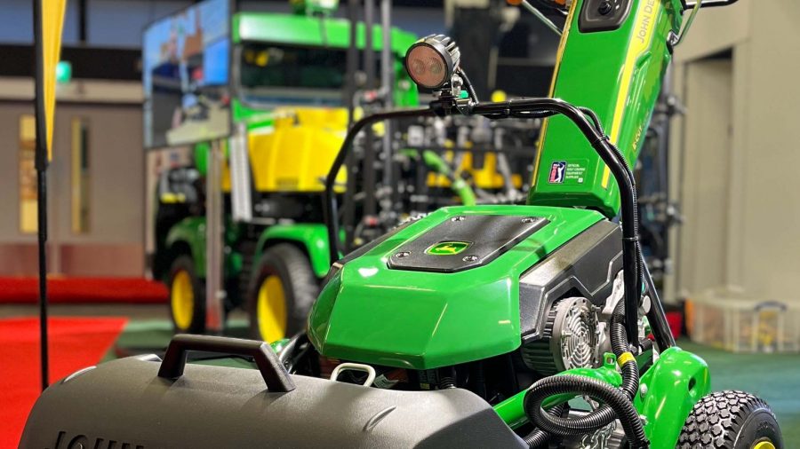John Deere Launches New Battery-Powered Machinery - Ben Burgess