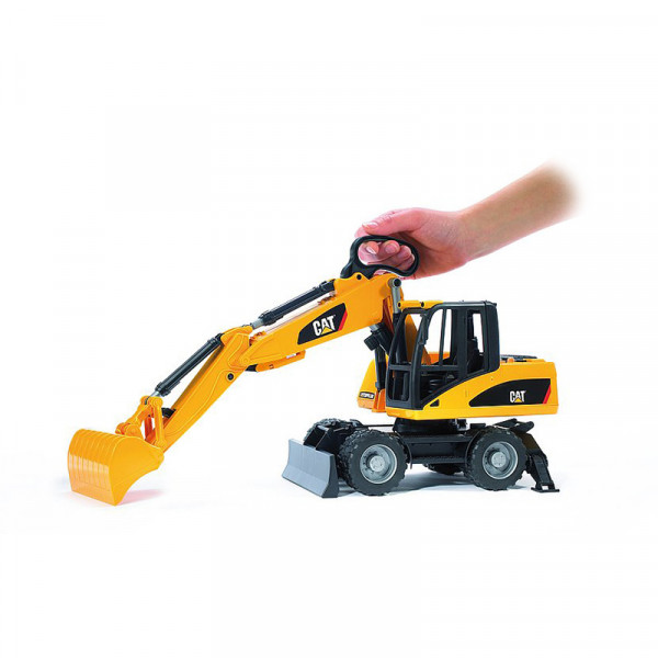 Bruder 02445 Cat® Wheeled Excavator - Image 4