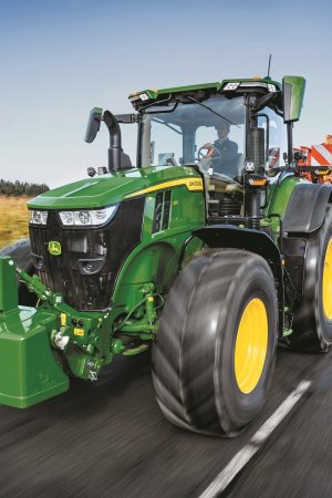 John Deere 7R 350 Tractor of the Year 2022