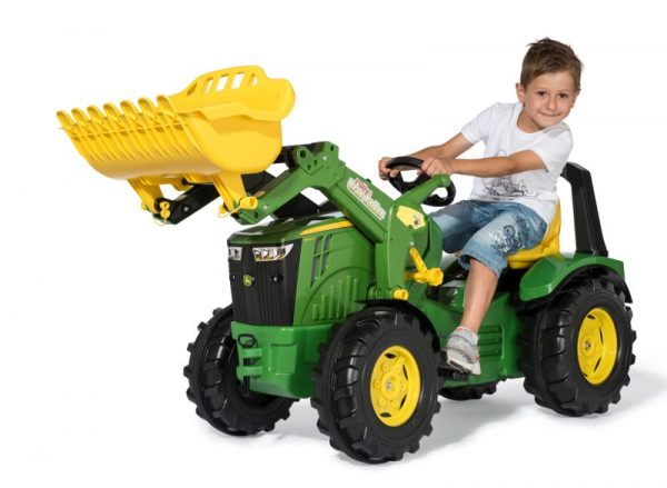 rollyX-Trac 8400R Tractor with Front Loader - Image 2