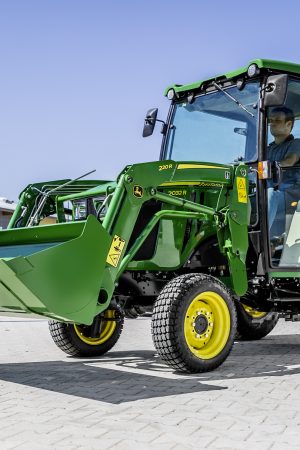 New John Deere 2032R compact tractor