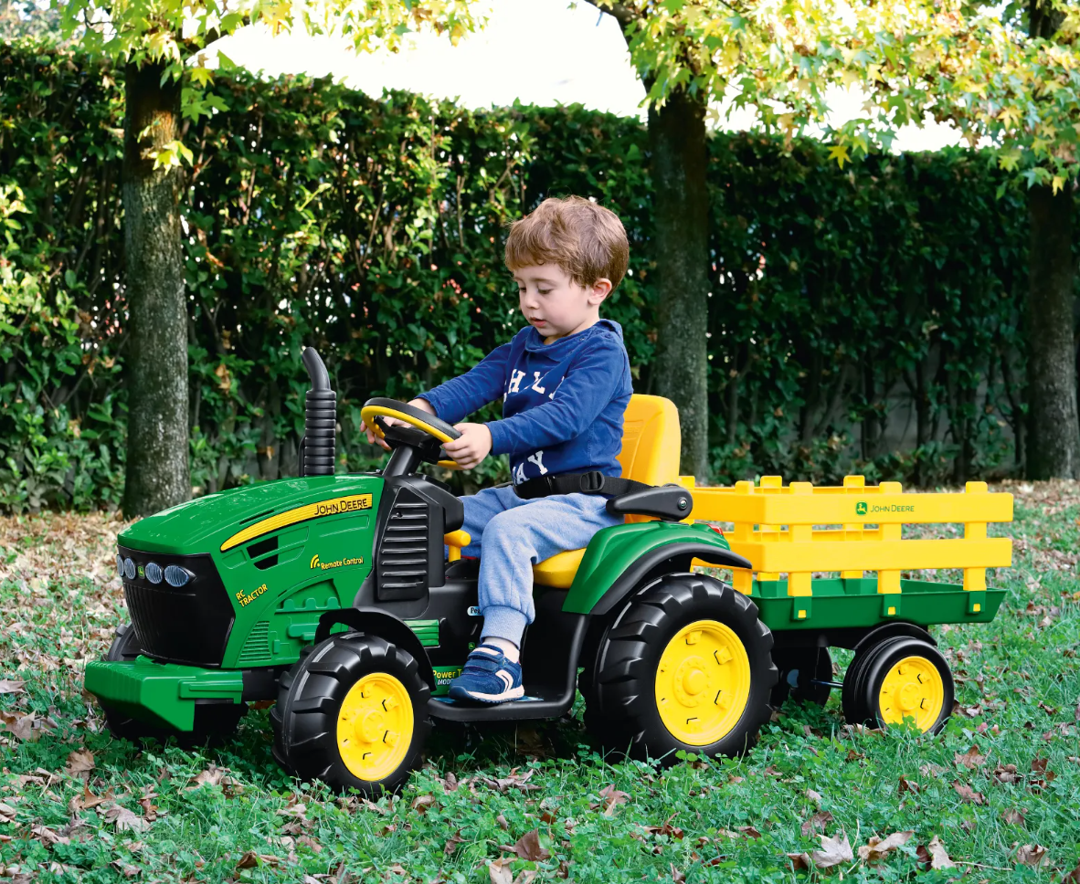 John Deere Ride-On REMOTE CONTROL TRACTOR - Image 2