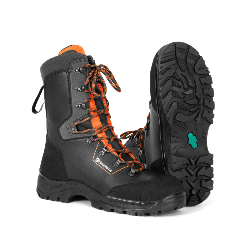 Husqvarna Classic Protective Leather Boots with Saw Protection Ben Burgess