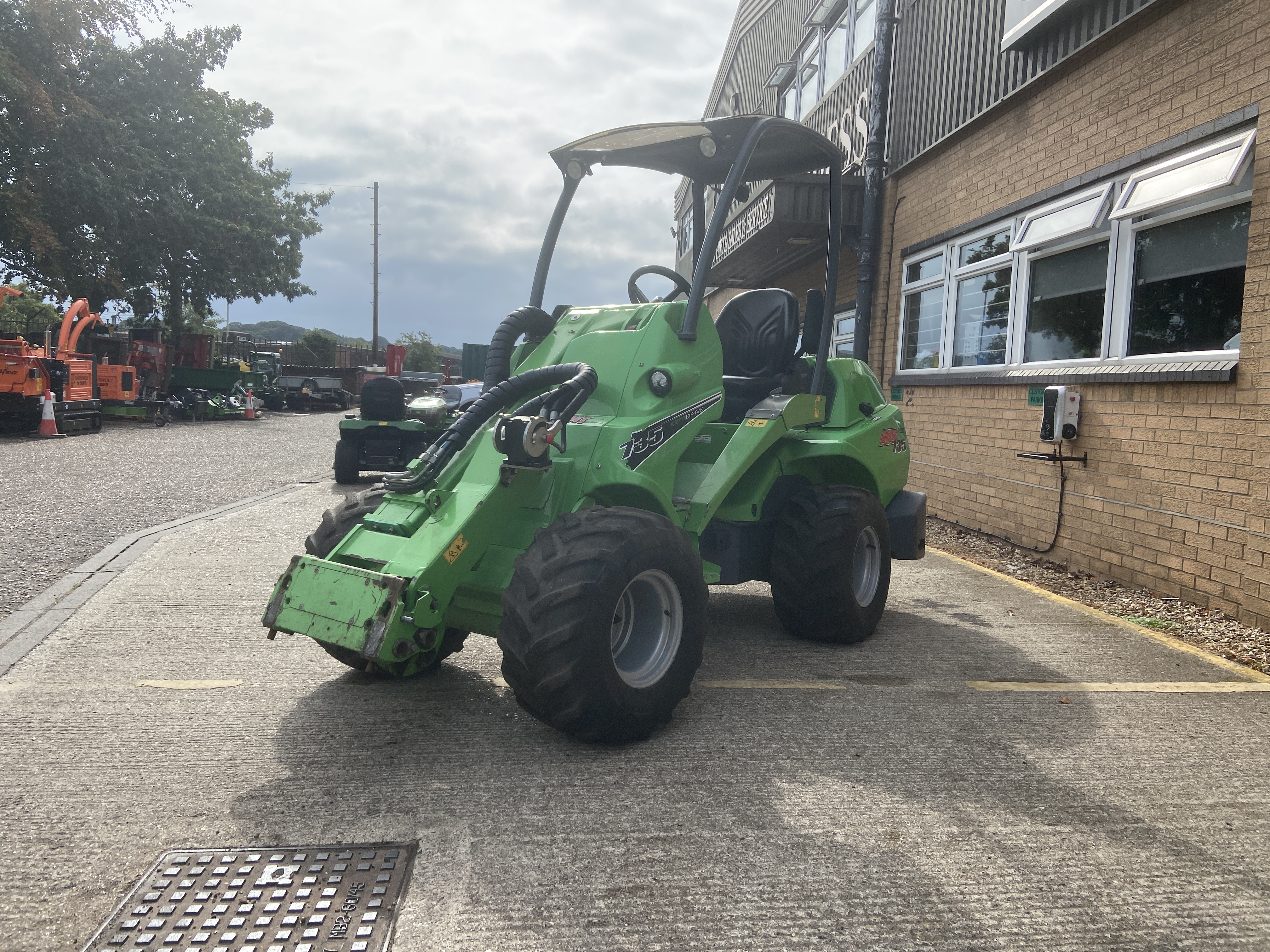 Avant 735 ARTICULATED LOADER for sale