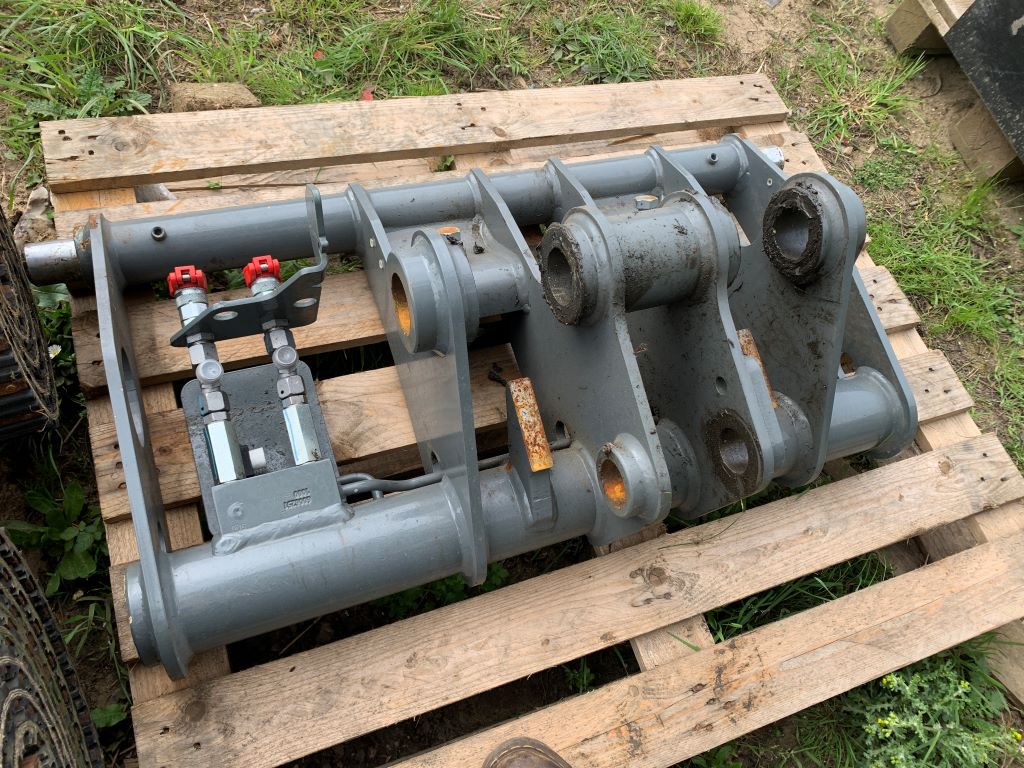 Manitou Headstock Head Stock FarmAds