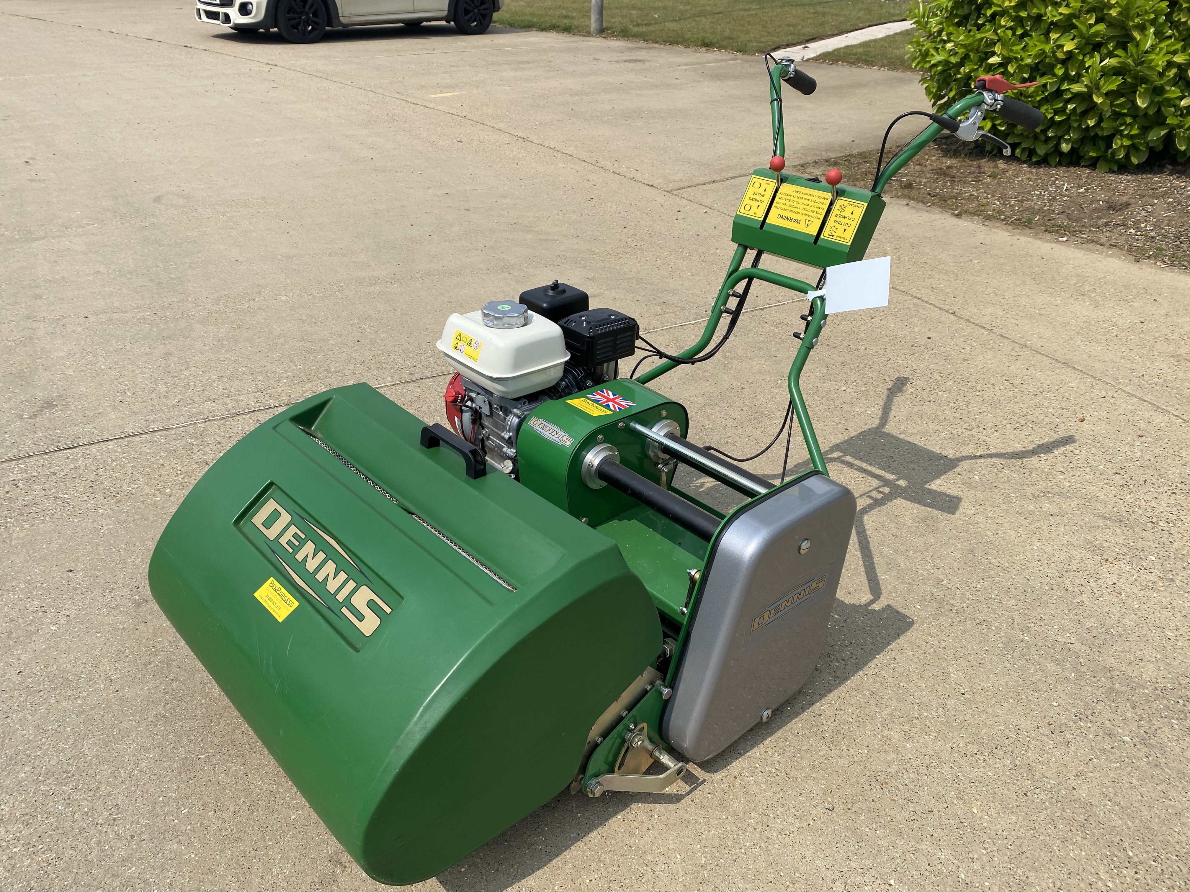 Dennis SIMPLEX 610 5 Blade Mower for sale