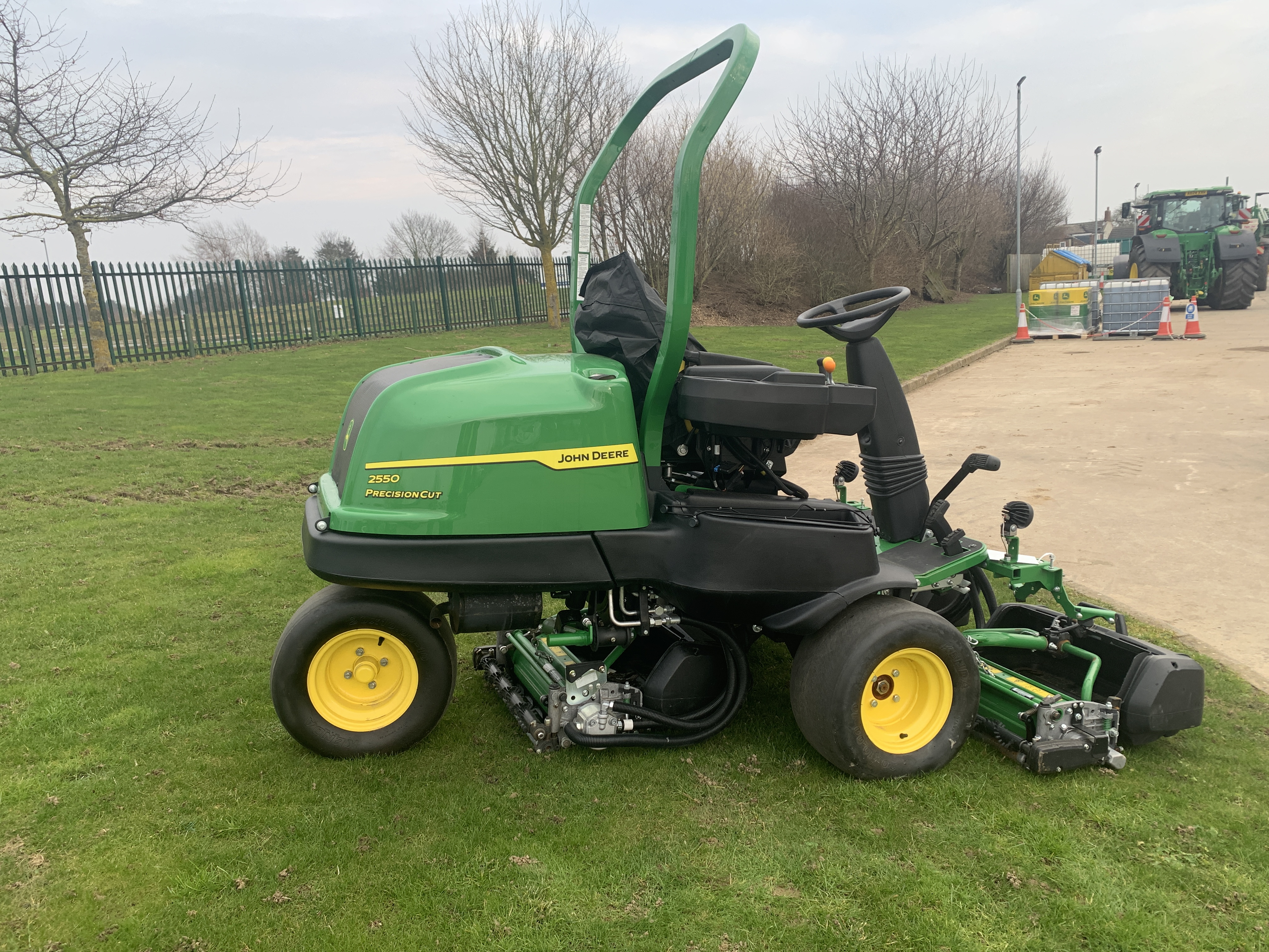 2550 PRECISION CUT TRIPLX - Ben Burgess