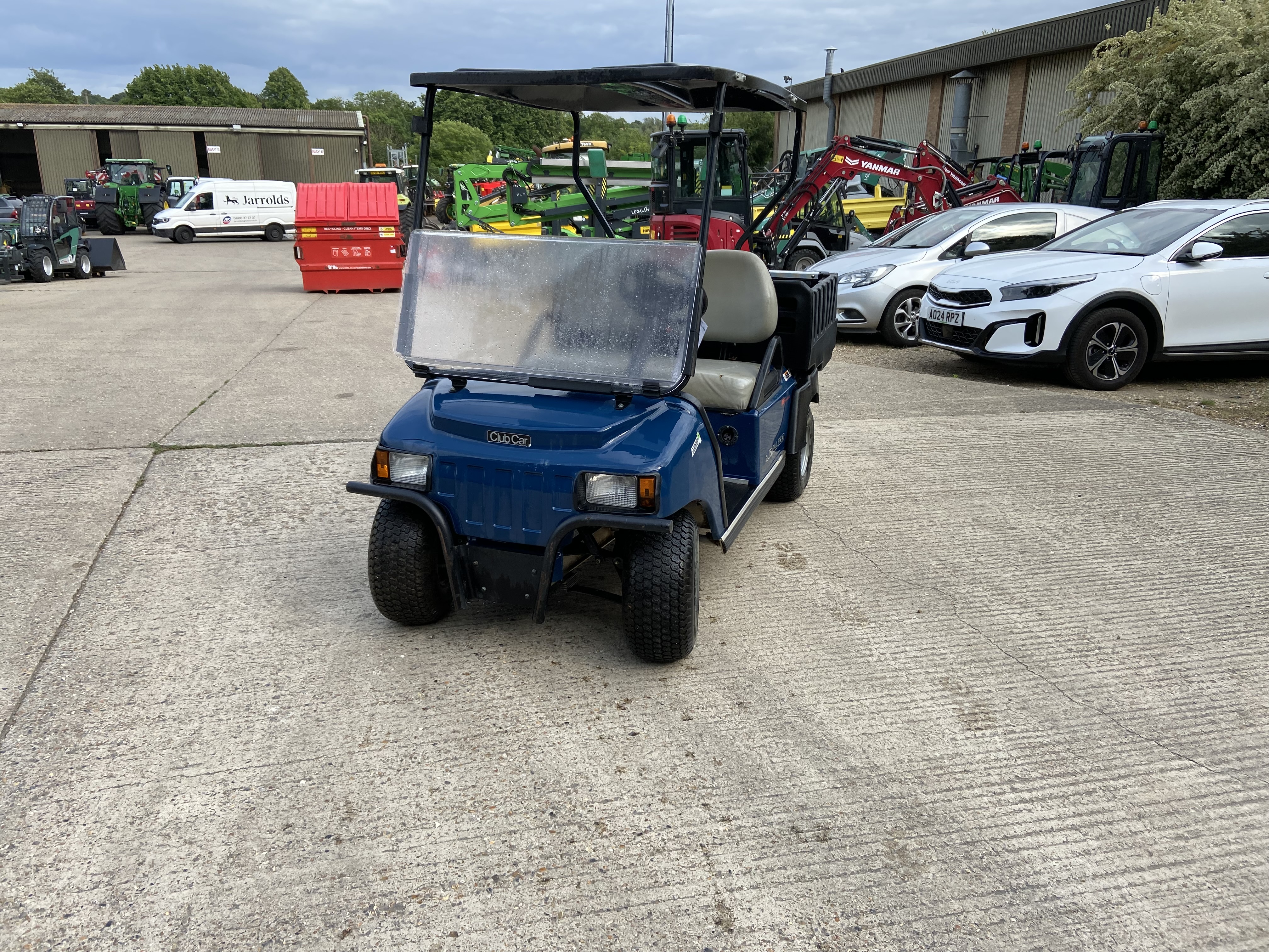 Club Car CARRY 100 UTILITY VEHICLE for sale