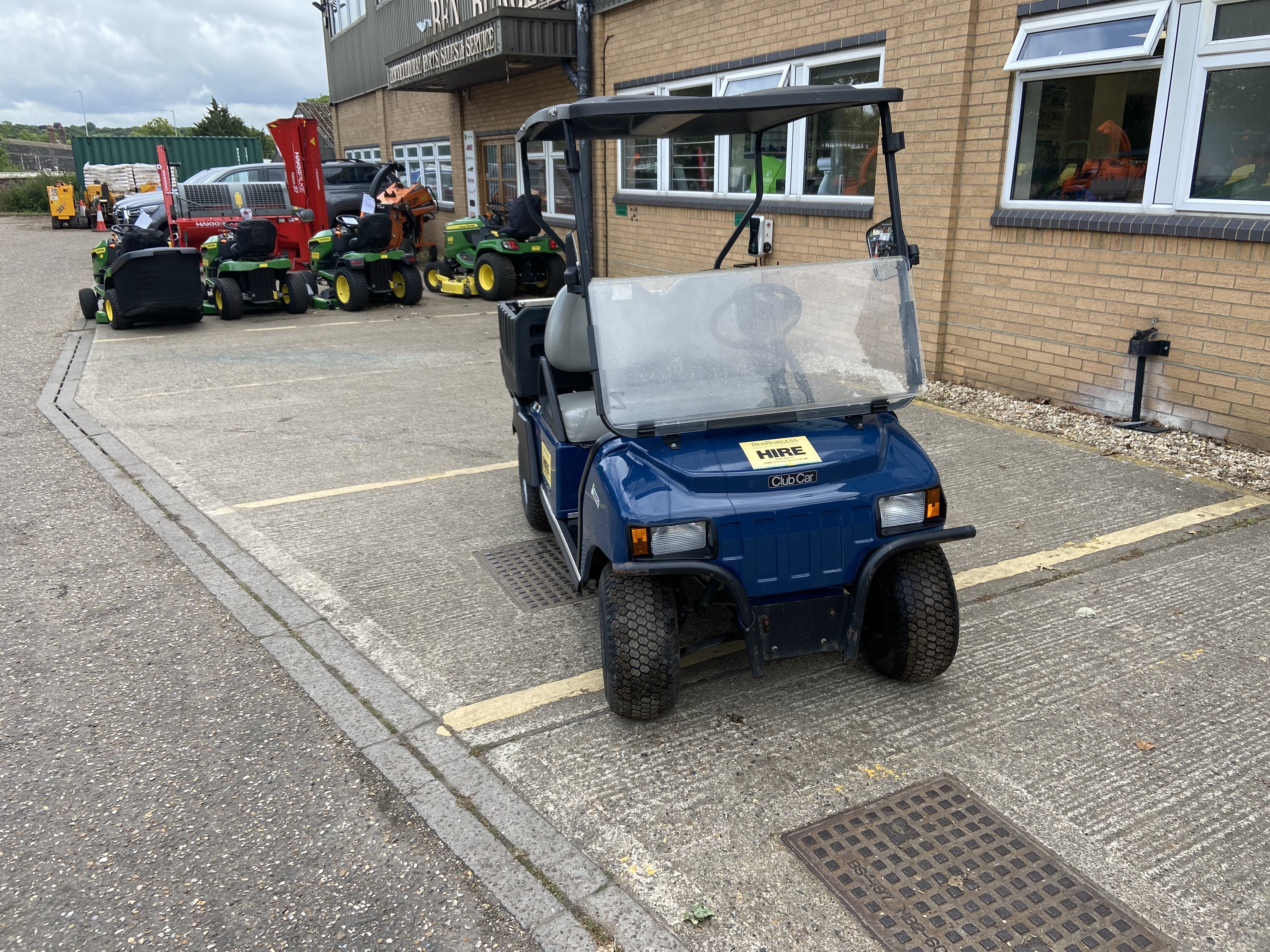 Club Car CARRY 100 UTILITY VEHICLE for sale