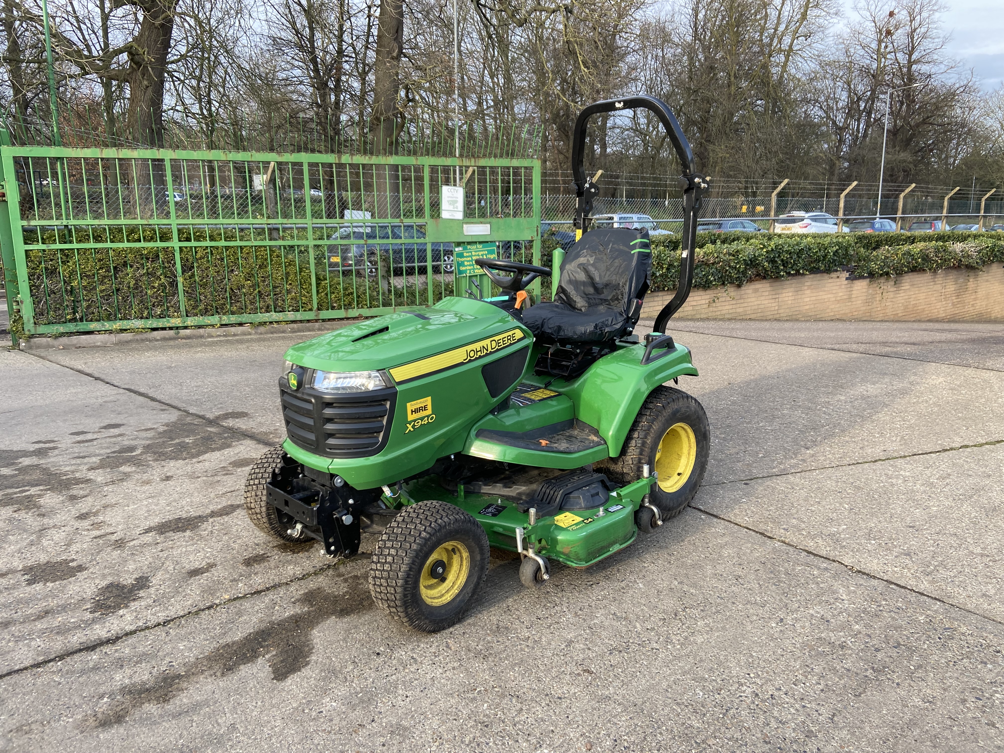 John Deere X940 + 54 LAWN TRACTOR for sale