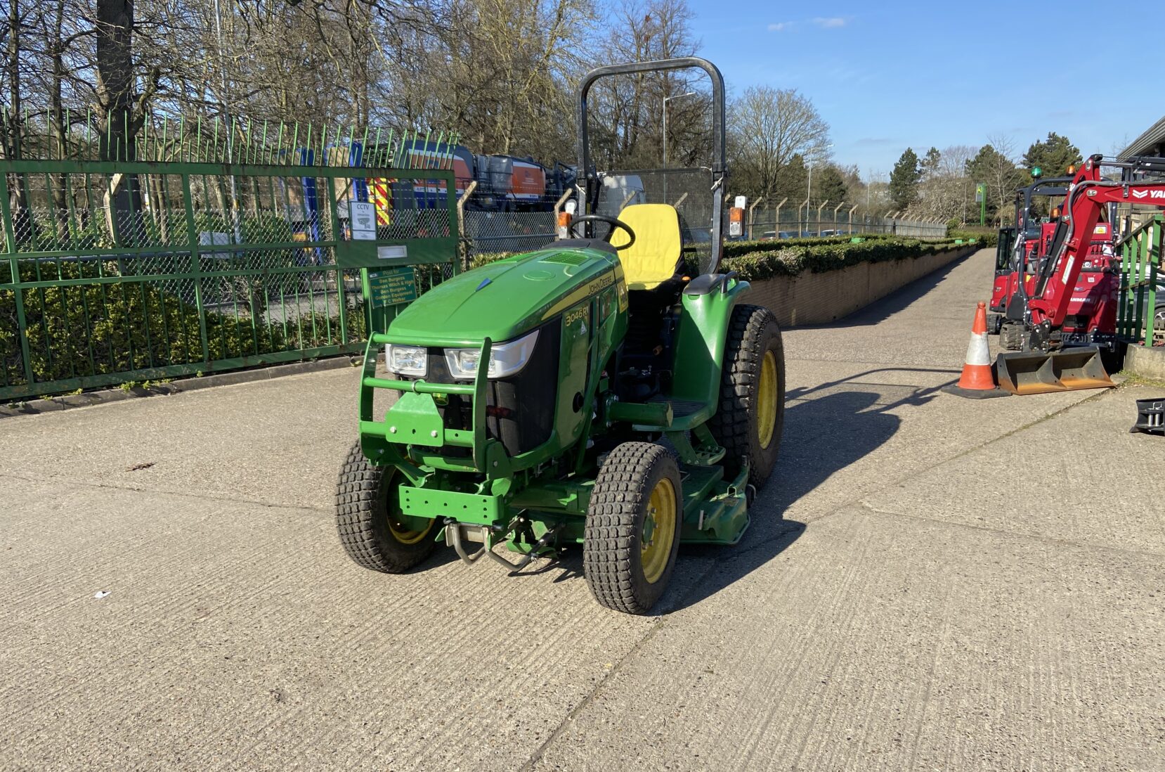 3046R 60D COMPACT TRACTOR - Ben Burgess