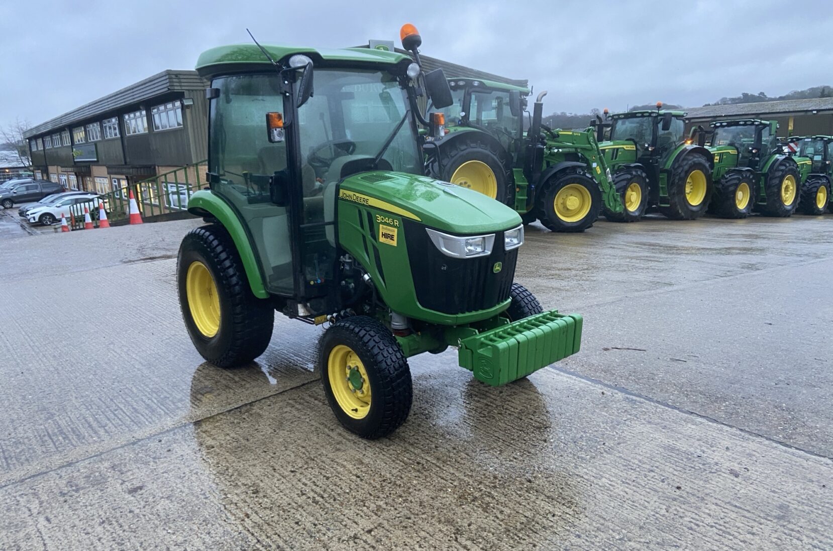 3046R CAB COMPACT TRACTOR - Ben Burgess