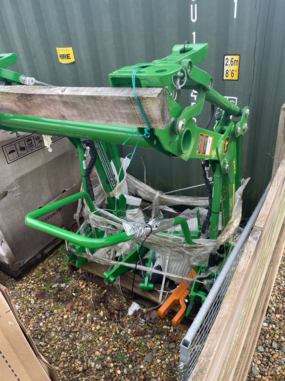 John Deere 220R LOADER NO BUCKET for sale