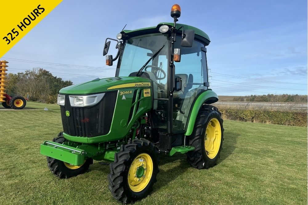 John Deere 3046R CAB COMPACT TRACTOR for sale
