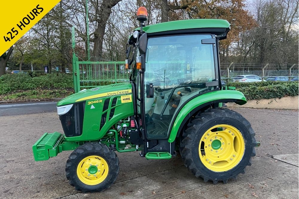John Deere 3046R CAB COMPACT TRACTOR for sale