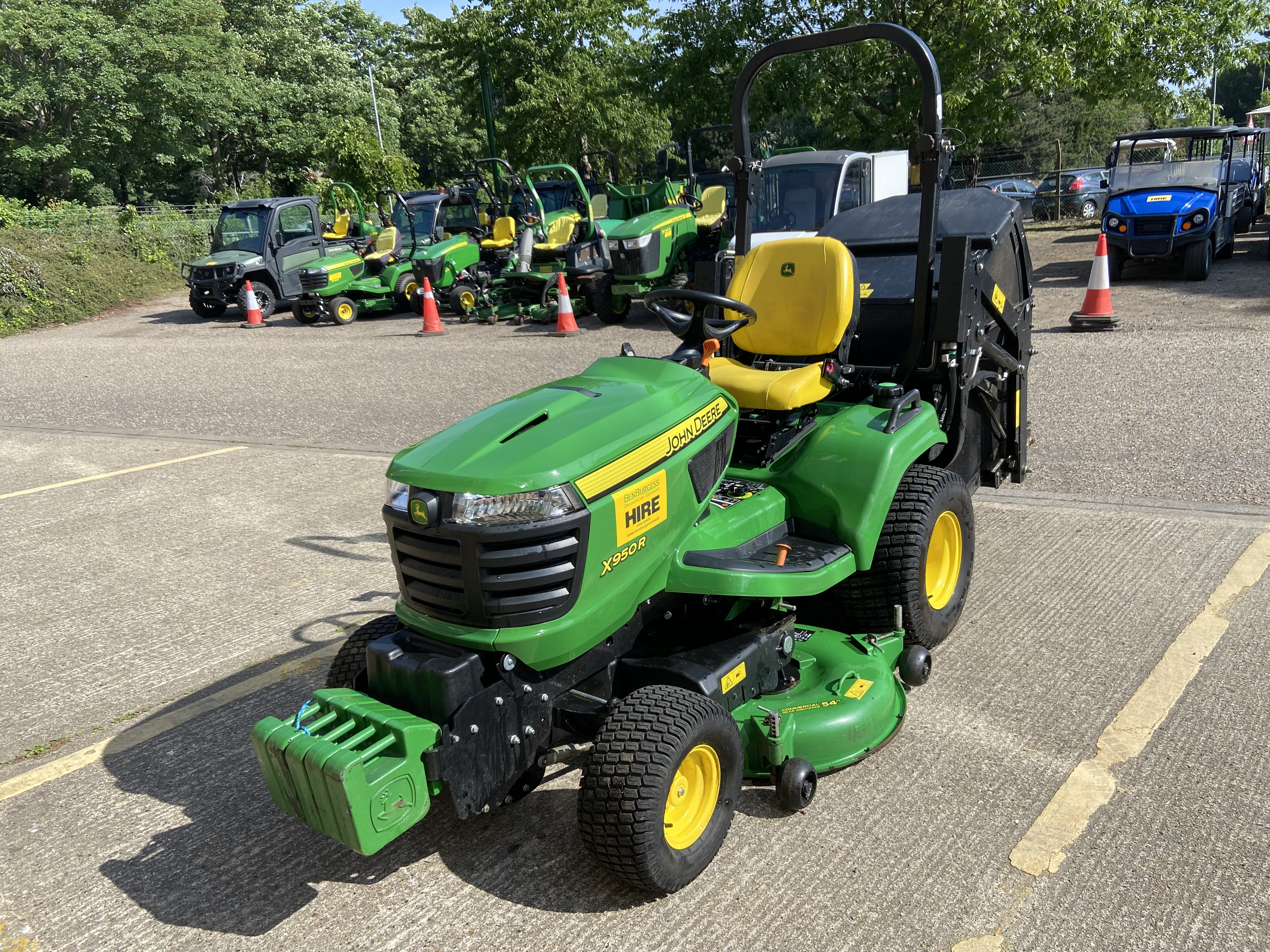 John Deere X950R 54HT LAWN TRACTOR for sale
