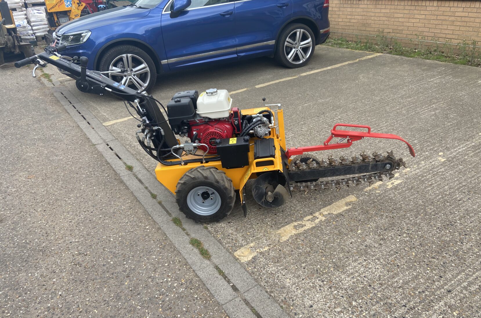 TR60CH H GX390 TRENCHER - Ben Burgess