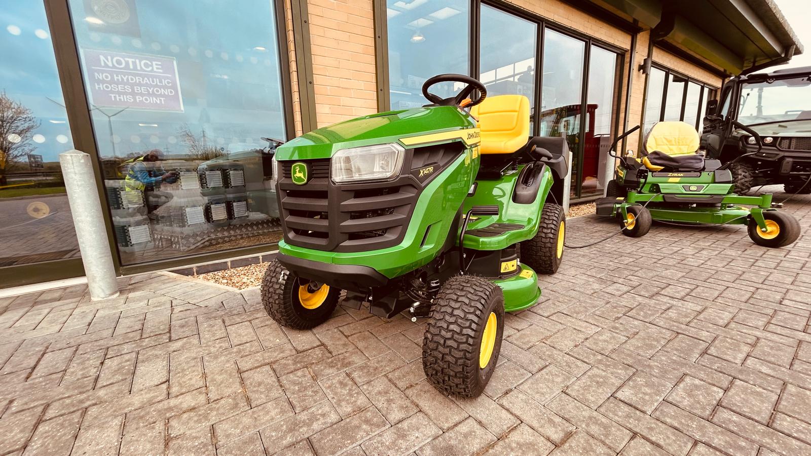 John Deere X147R RIDE-ON MOWER for sale