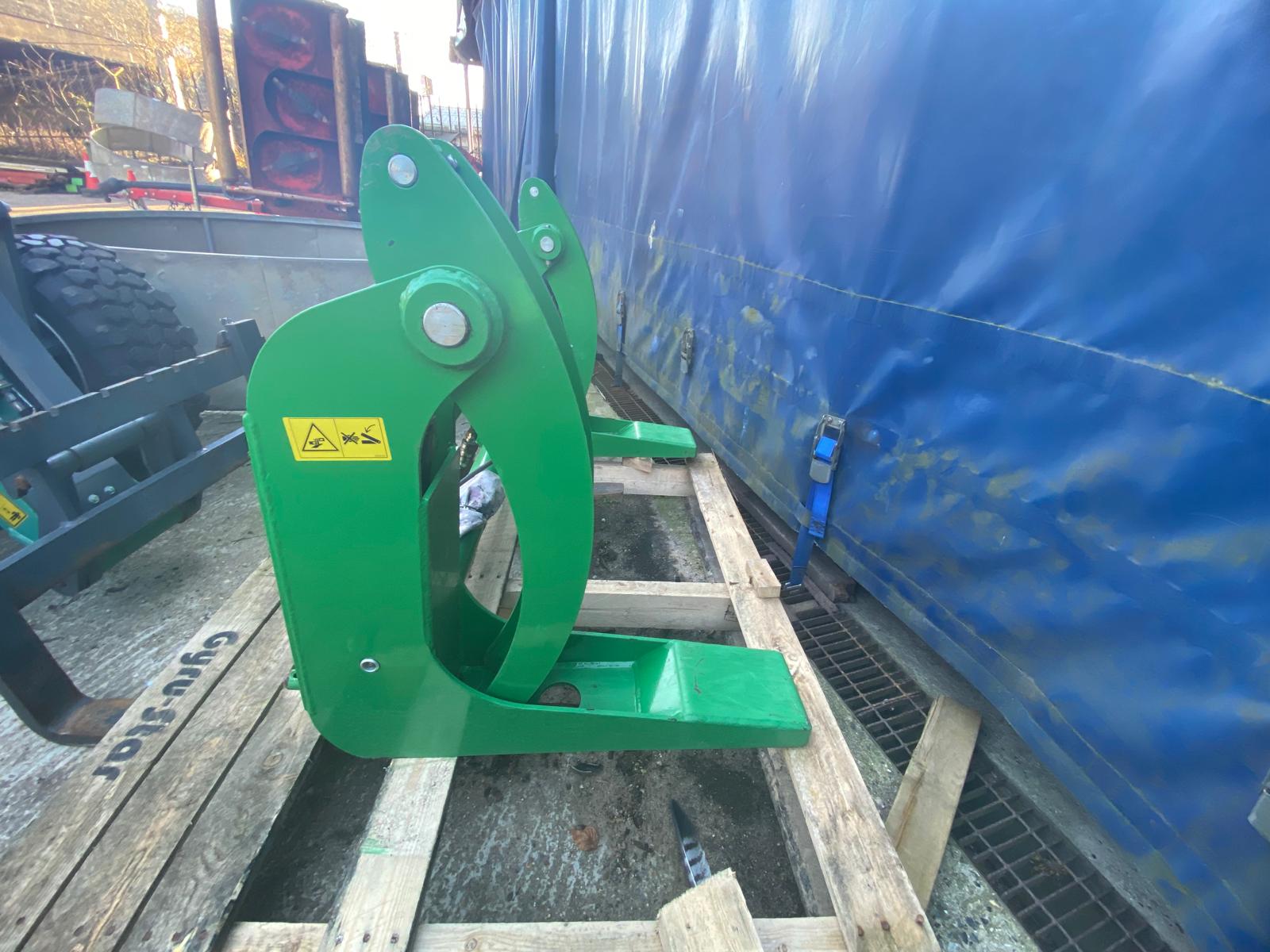 Howard Marshall LOG GRAB ATTACHMENT for sale
