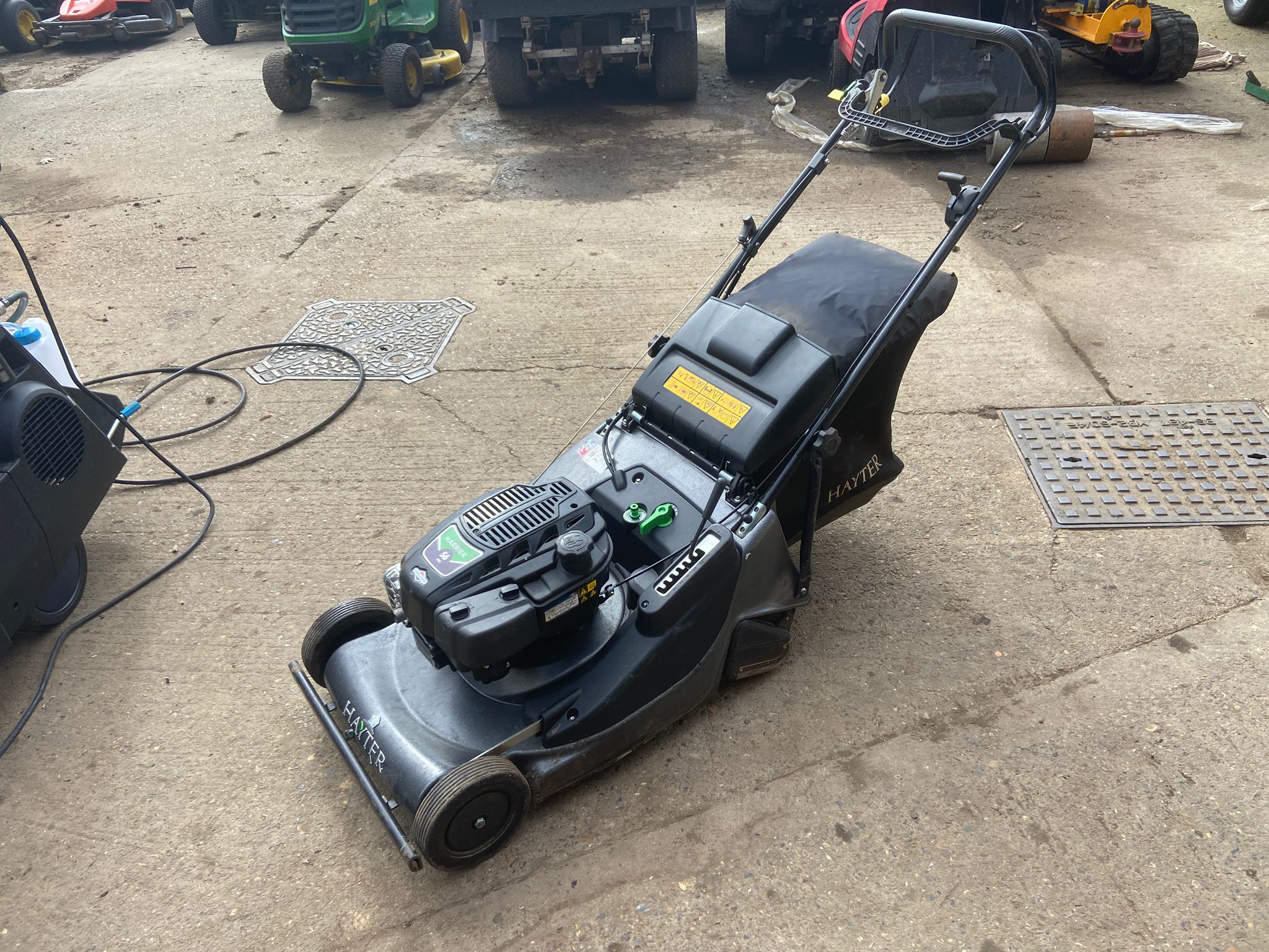 Hayter 579C HARRIER 56 PRO 22