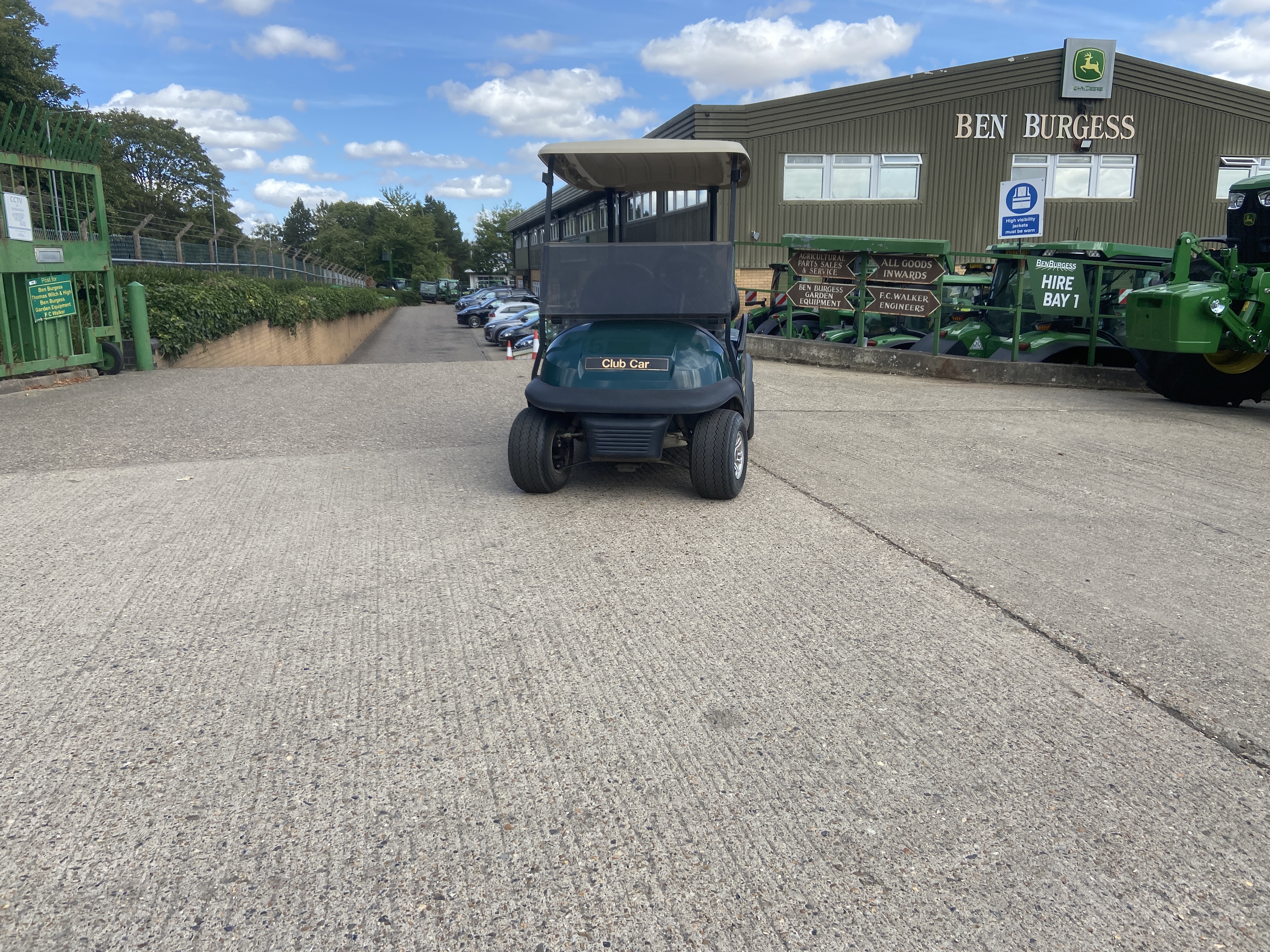 Club Car PRECEDENT GOLF CAR (2 SEATER) for sale
