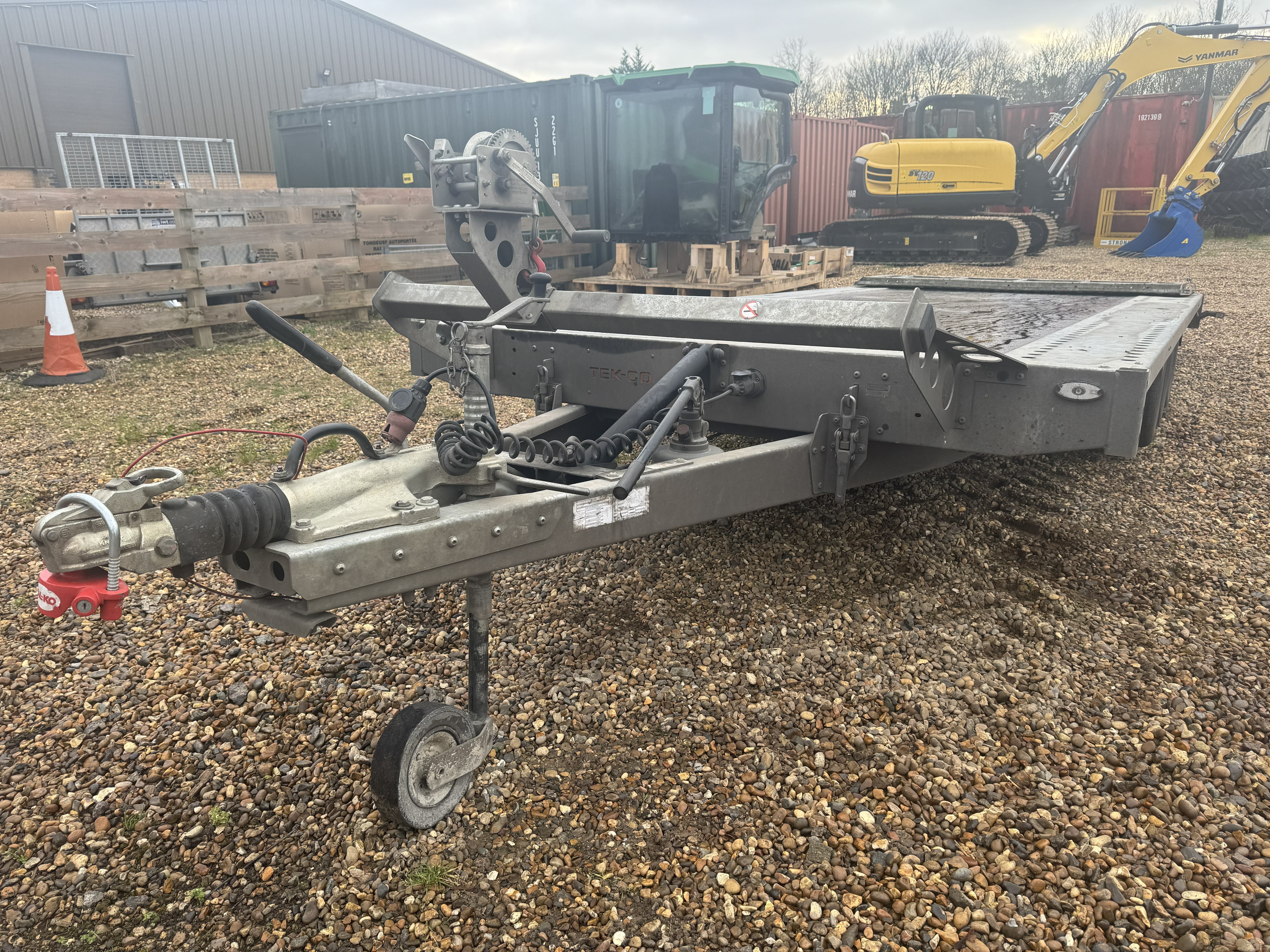 Tek-Co 3.5T TILTBED TRI-AXLE TRAILER for sale