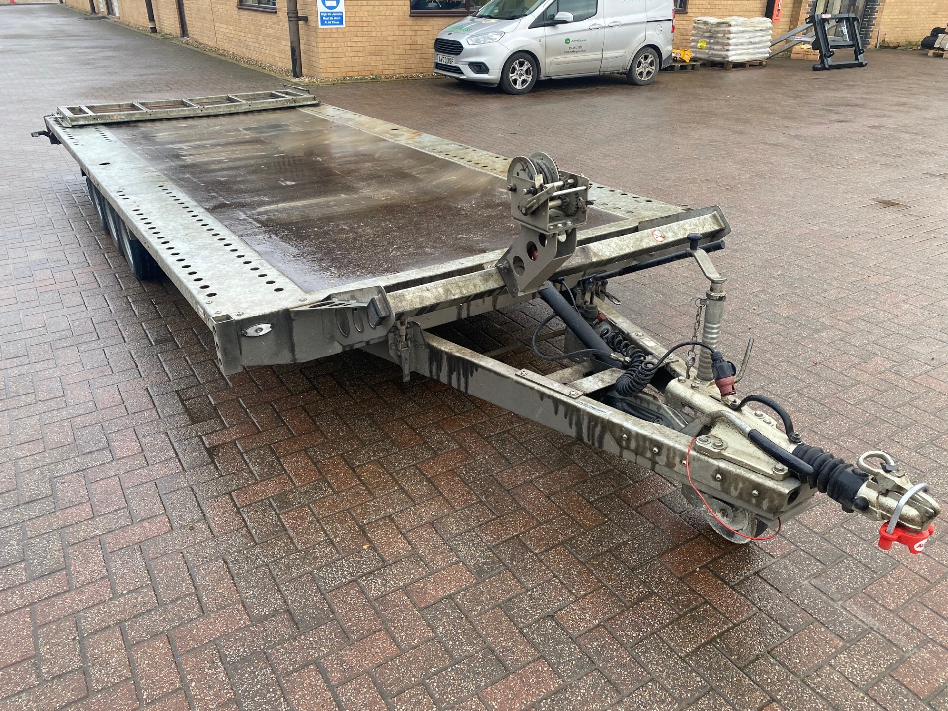 Tek-Co 3.5T TILTBED TRI-AXLE TRAILER for sale