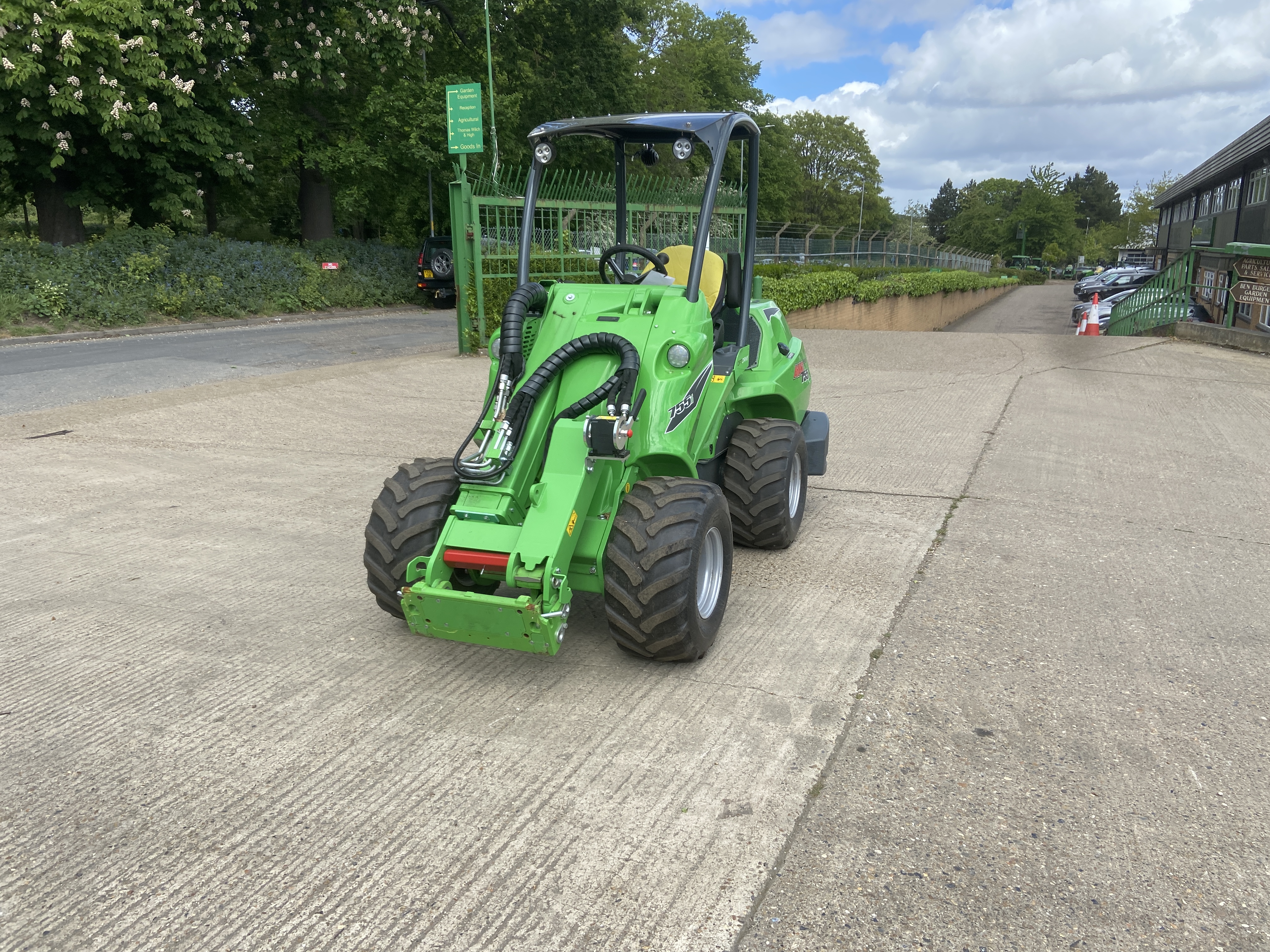 Avant 755I ARTICULATED LOADER for sale