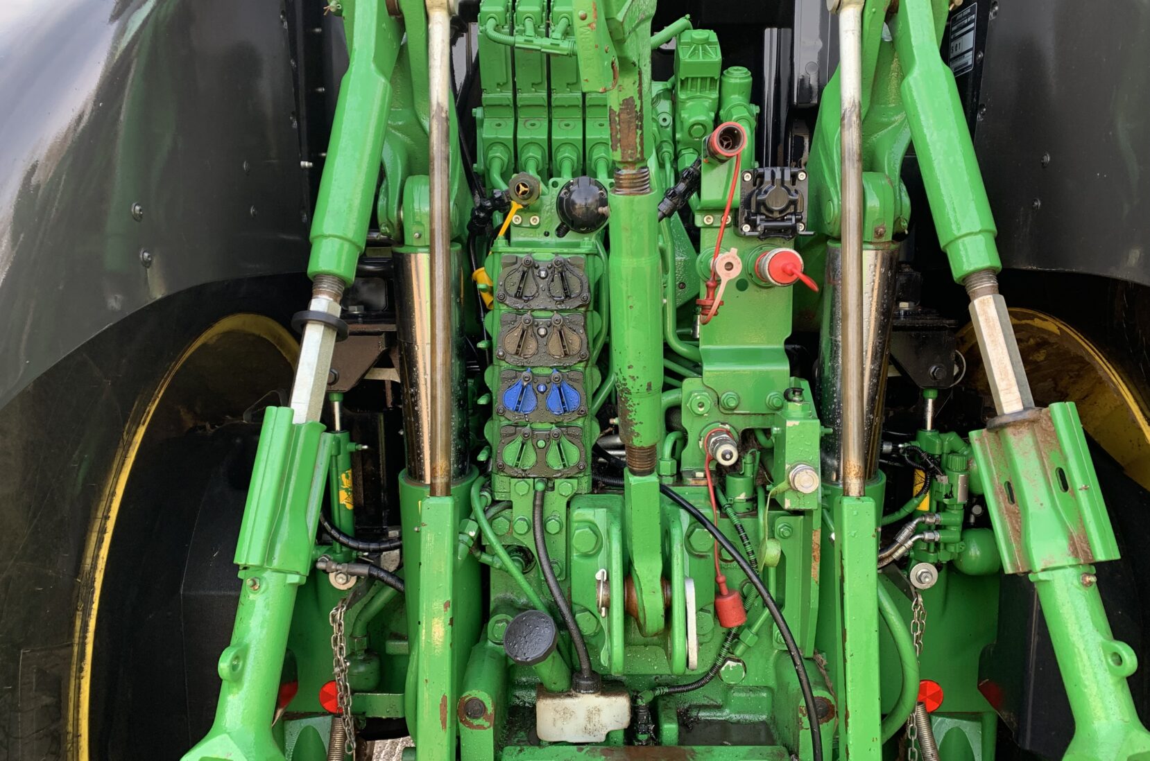 6R250 TRACTOR Ben Burgess