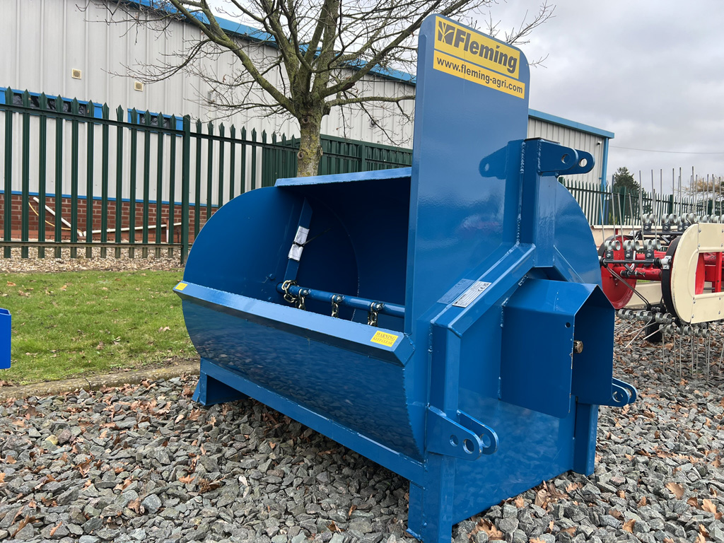 Fleming MINIMUCK MUCK SPREADER for sale
