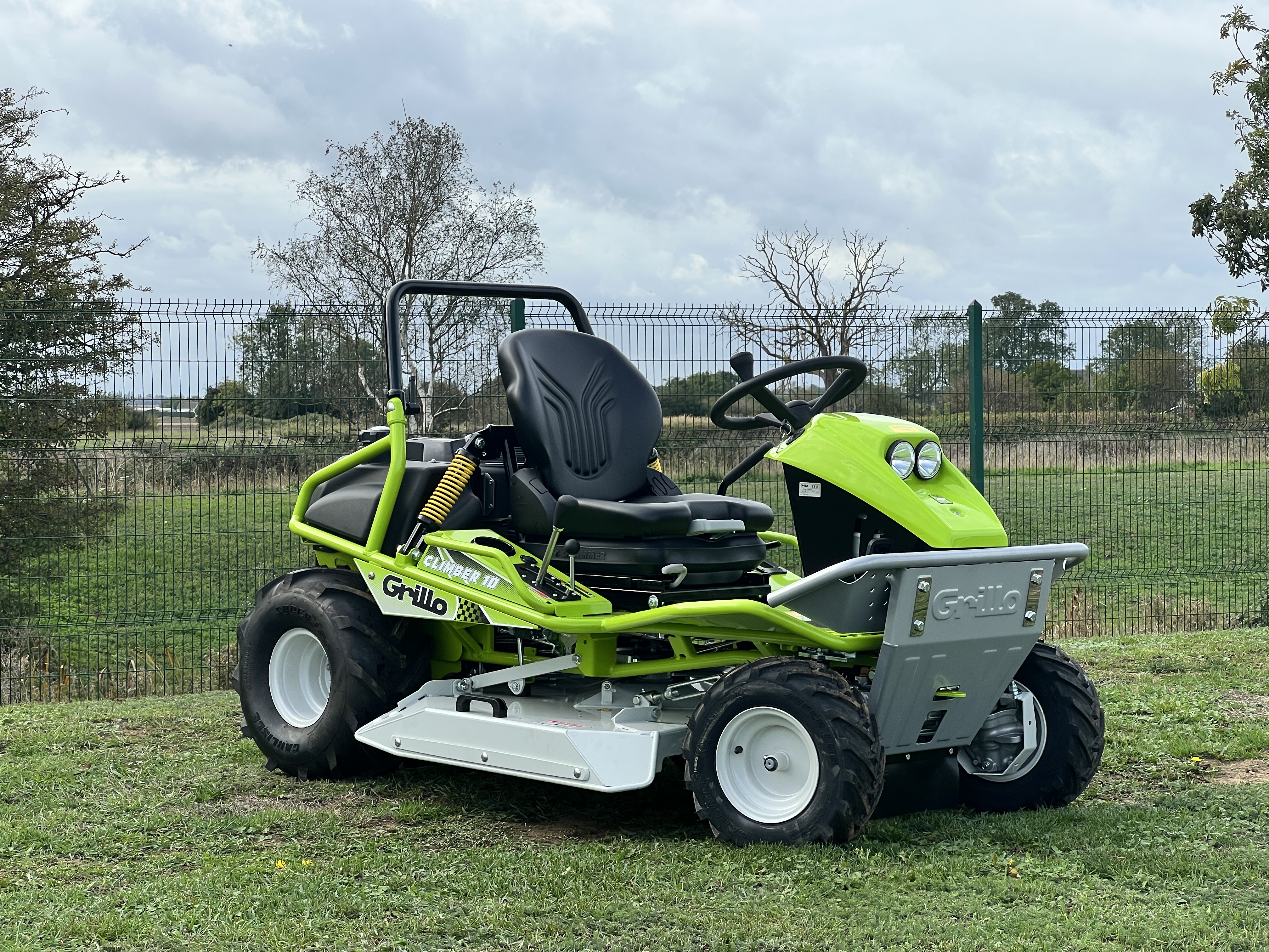 Grillo CLIMBER 10.27 RIDE ON MOWER for sale
